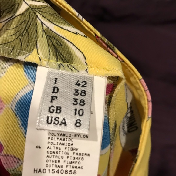 Moschino skirt - Picture 3 of 5